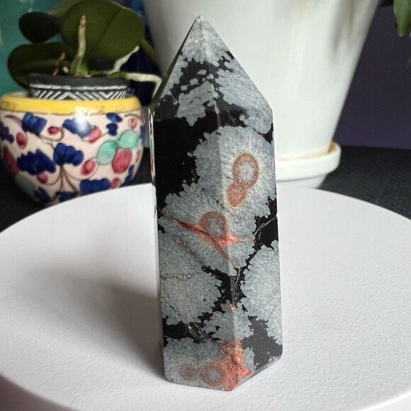 Snowflake Obsidian‎ Crystal Tower (#8) - Picture 7 of 10